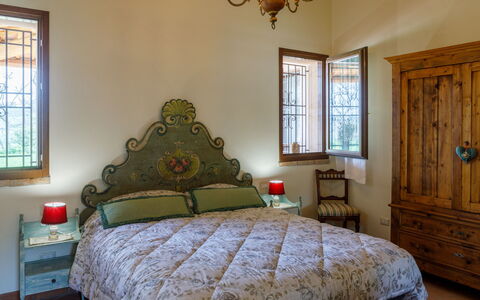 Ca' Pellicciano 8: Mueble, Cama, Diseño De Interiores, Habitación, Pared, Madera, Lecho, Sábana, Piso, Habitación