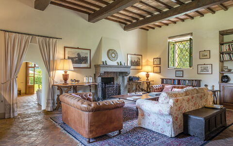 Casale Piattini 10: Pared, Mueble, Casa, Arquitectura, Casa, Inmuebles, Villa, Mansión, Sala, Silla