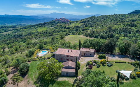 Podere San Ansano 14+2: Paisaje, Área Rural, Inmuebles, Cabaña, Casa De Campo, Prado, Pueblo, Pasto, Villa, Paisajismo
