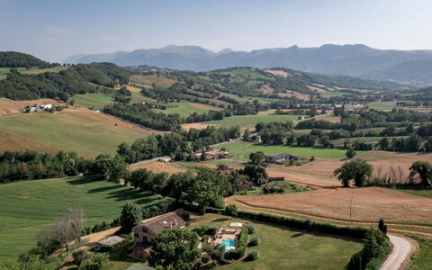 Villa Casanostra 12: Accidentes Geográficos Montañosas, Colina, Paisaje Natural, Tierras Altas, Montaña, Llanura, Paisaje, Pradera, Área Rural, Campo