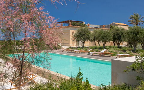 Villa Passo degli Aironi 12: Barrio Residencial, Piscina, Inmuebles, Recurso, Hacienda, Eco Hotel, Villa, Paisajismo, Mueble Para Exteriores, Patio