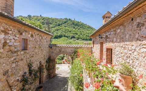 Podere Pratovecchio 14+2