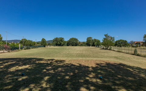 Villa Mimmina 8: Azul, Cielo, Tiempo De Día, Entorno Natural, Hierba, Llanura, Pradera, Horizonte, El Terreno Del Lote, Campo