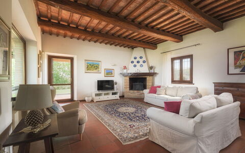 La Panoramica 8: Mueble, Pared, Piso, Madera, Diseño De Interiores, Casa, Sala, Suelo, Habitación, Sofá
