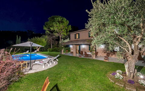 Villa Il Baiocco 8: Casa, Inmuebles, Jardín, Patio Interior, Recurso, Cabaña, Césped, Hacienda, Piscina, Yarda