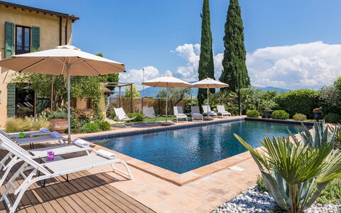 Casale Santa Lucia 8+2: Piscina, Villa, Paisajismo, Recurso, Paraguas, Ciudad De Vacaciones, Sunlounger, Planta De Casa