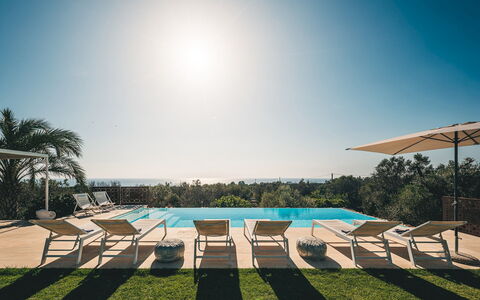 Villa la Pupazza 8: Piscina, Recurso, Mueble Para Exteriores, Sombra, Eco Hotel, Sunlounger, Zona Tropical, Silla, Paisajismo