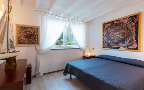 Villa Bubi 8+1: Mueble, Diseño De Interiores, Linos, Habitación, Planta De Casa, Cama, Maceta, Lecho, Marco, Madera Dura