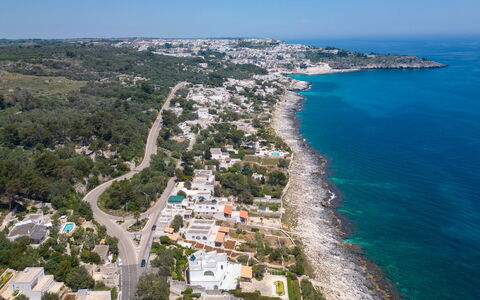 Villa Soleluna 7+1: Costa, Mar, Barrio Residencial, Costeras Y Los Accidentes Geográficos Oceánico, Paisaje, Oceano, Asentamientos Humanos, Apuntalar, Vista Panorámica, Fotografía Aérea