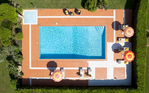 Villa Nikka 6: Piscina, Recurso, Ocio, Material Compuesto, Mueble Para Exteriores, Eco Hotel, Sombra, Thermae, Fuente De Agua, Hacienda