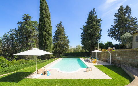 Il Fienile 4: Piscina, Arbusto, Jardín, Inmuebles, Césped, Paisajismo, Yarda, Eco Hotel, Sombra, Recurso