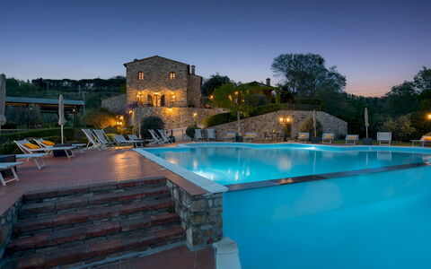 Guado al Sole 26+4: Piscina, Inmuebles, Recurso, Eco Hotel, Ciudad De Vacaciones, Villa, Hacienda, Hotel, Fuente De Agua, Mansión
