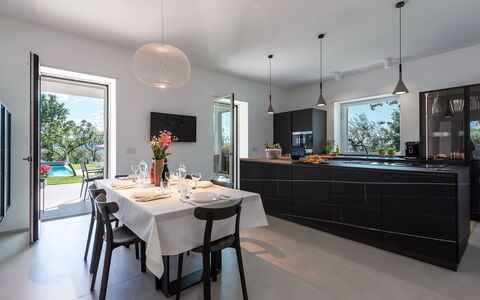 Villa Petrillo 6: Mueble, Diseño De Interiores, Techo, Casa, Cocina, Mostrador, Piso, Lámpara, Silla, Encendiendo