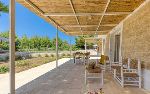 Il Nachiro 6: Sombra, Silla, Material Natural, Estructura Al Aire Libre, Inmuebles, Diseño, Mueble Para Exteriores, Yarda, Porche, Patio