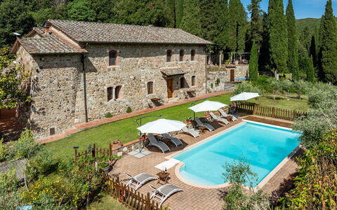 Podere Montioni 6+2