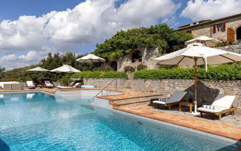 Scandelaia 12: Recurso, Piscina, Inmuebles, Eco Hotel, Villa, Sunlounger, Ciudad De Vacaciones, Hacienda, Casa De Campo, Mansión