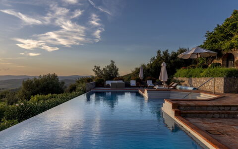 Scandelaia 12: Piscina, Inmuebles, Eco Hotel, Villa, Paisajismo, Ciudad De Vacaciones, Fuente De Agua, Cresta, Recurso, Noche