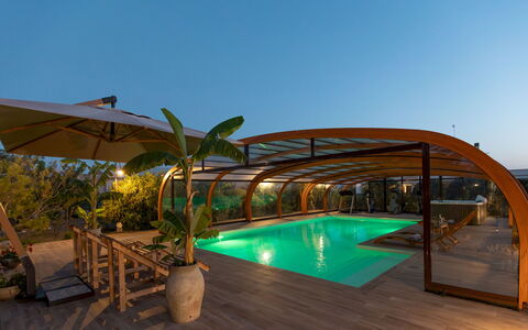 Villa i Mori 4: Madera, Recurso, Piscina, Eco Hotel, Maceta, Sombra, Ocio, Estructura Al Aire Libre, Mueble Para Exteriores, Manchas De Madera