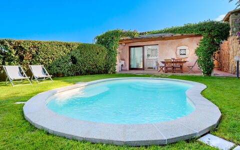 Casa Maestrale 6: Azul, Agua, Piscina, Ocio, Recurso, Mueble Para Exteriores, Eco Hotel, Sombra, Fuente De Agua, Patio Interior