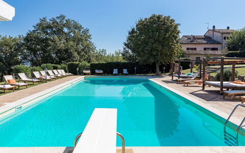 Residenza Collefiorito 26: Piscina, Recurso, Mueble Para Exteriores, Thermae, Sunlounger, Eco Hotel, Inmuebles, Hacienda, Fuente De Agua, Villa