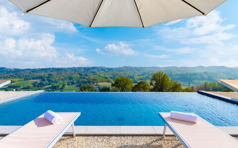 Casa Leonarda 8+2: Azul, Piscina, Recurso, Mueble Para Exteriores, Ocio, Eco Hotel, Sunlounger, Paraguas, Paisajismo, Silla