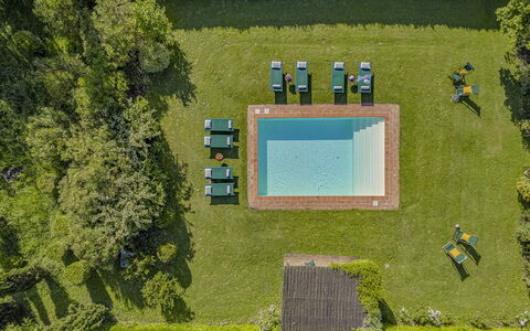 La Mandolata 12: Piscina, Jardín, Césped, Paisajismo, Plantación, Inmuebles, Parque, Yarda, Recurso, Eco Hotel