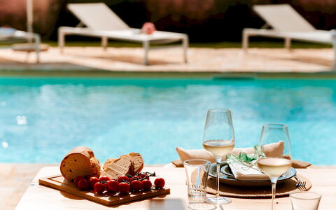 Villa Belkis 6: Mueble, Vajilla, Recurso, Fruta, Comida, Desayuno, Desayuno Tardío, Utensilios Para Servir, Produce