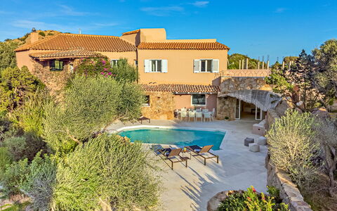 Villa Anga 10+1