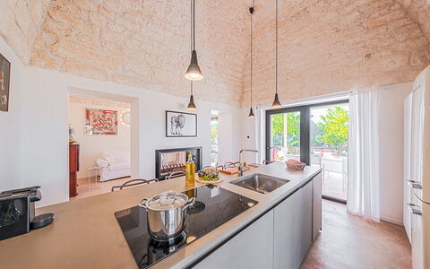 Borgo Dell'Agrumeto 8: Cocina, Diseño De Interiores, Piso, Mostrador, Techo, Lámpara, Suelo, Encendiendo, Mueble, Aparato De Cocina