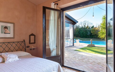 Villa Isotta 8+4: Mueble, Piscina, Casa, Recurso, Silla, Hotel, Villa, Sombra, Inmuebles, Eco Hotel