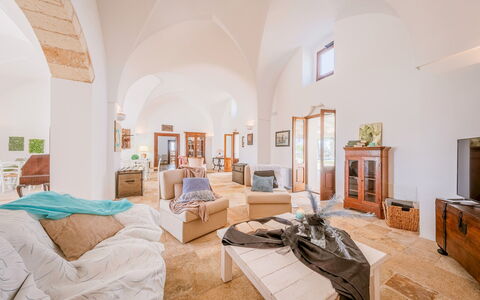 Masseria Samali 14+4: Mueble, Diseño De Interiores, Piso, Techo, Encendiendo, Suelo, Habitación, Departamento, Silla, Sala