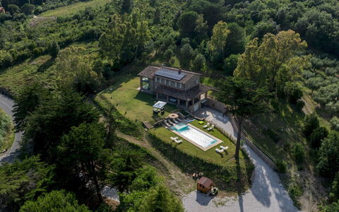 Villa Dada 10: Paisaje, Inmuebles, El Terreno Del Lote, Casa, Área Rural, Cabaña, Casa De Campo, Hill Station, Piscina, Vista Panorámica