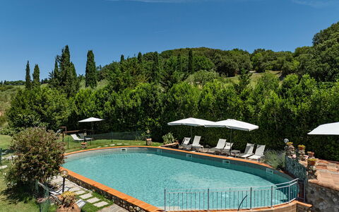 Il Pratone 12: Piscina, Recurso, Eco Hotel, Jardín, Sombra, Mueble Para Exteriores, Paisajismo, Inmuebles, Hacienda, Thermae