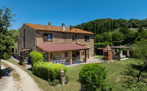 Il Pratone 12: Cabaña, Casa De Campo, Inmuebles, Yarda, Patio Interior, Toldo, Edificios Del Jardín, Villa, Porche