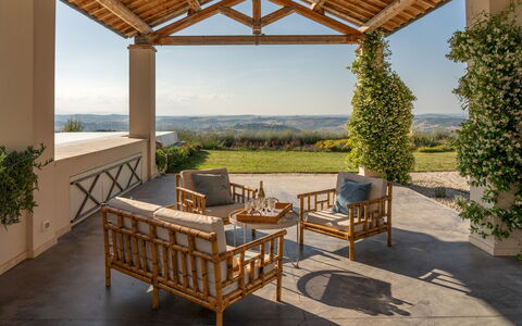 Villa Dianella 8+2: Mueble, El Terreno Del Lote, Mueble Para Exteriores, Jardín, Silla, Estructura Al Aire Libre, Sombra, Paisajismo, Patio, Porche