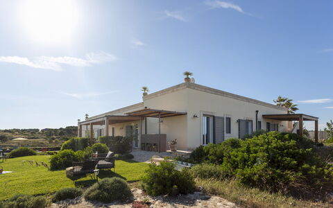 Dimora degli Ulivi 10: Cielo, El Terreno Del Lote, Casa, Inmuebles, Cabaña, Villa, Casa De Campo, Paisajismo, Estructura Al Aire Libre, Mansión