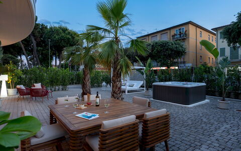 Casa Amare 4+2: Mueble Para Exteriores, Sombra, Mueble, Silla, Recurso, Jardín, Mesa Al Aire Libre, Eco Hotel, Patio