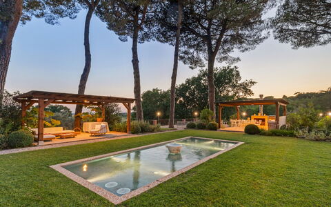 Antico Ceraso 10: Jardín, Piscina, Arbusto, Recurso, Patio Interior, Sombra, Paisajismo, Eco Hotel, Césped, La Iluminación Del Paisaje