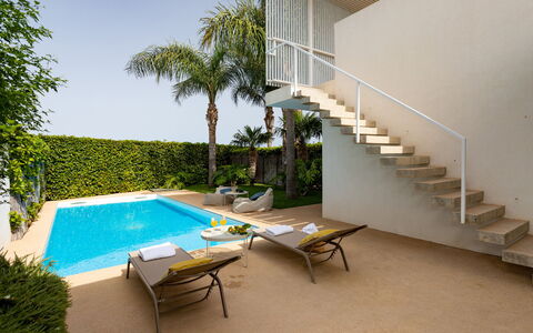 Villa Carrubo 4: Piscina, Recurso, Eco Hotel, Sombra, Mueble Para Exteriores, Paisajismo, Hacienda, Inmuebles, Villa