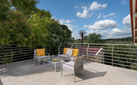 La Villanella 6: Mueble Para Exteriores, Mueble, Silla, Cubierta, Sombra, Eco Hotel, Pretil, Mesa Al Aire Libre, Balcón, Madera Dura