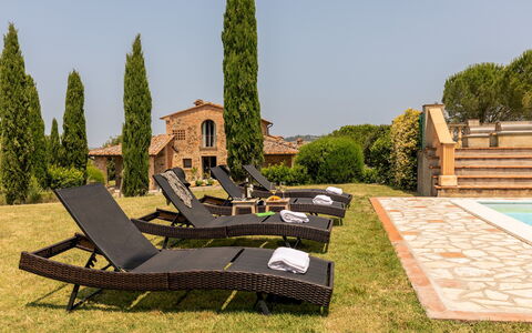 Casale Fienile 8: Paisaje, Mueble Para Exteriores, Hacienda, Patio, Cobertura, Villa