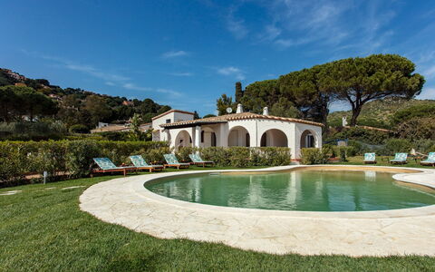 Villa Sandra 10: Colina, Jardín, Inmuebles, Casa De Campo, Paisajismo, Hacienda, Villa, Piscina, Recurso, Eco Hotel