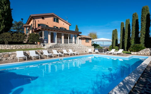 Tenuta Cavi 10: Piscina, Casa, Recurso, Inmuebles, Villa, Mueble Para Exteriores, Hotel, Eco Hotel, Ciudad De Vacaciones, Sunlounger
