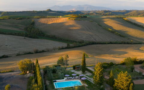 Casa da Sogno 12: Paisaje, El Terreno Del Lote, Llanura, Área Rural, Inmuebles, Plantación, Campo, Paisajismo, Piscina, Fotografía Aérea