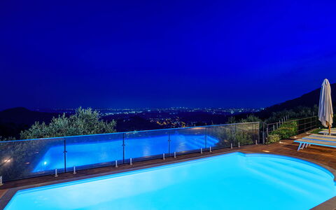 Villa Jasmine 8: Azul, Piscina, Recurso, Eco Hotel, Ocio, Thermae, Hotel, Ciudad De Vacaciones, Noche, Mueble Para Exteriores