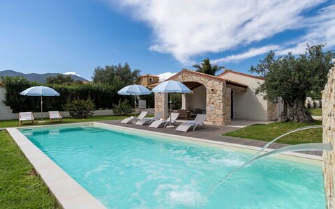 Casa Moros 6: Piscina, Recurso, Material Compuesto, Inmuebles, Hacienda, Eco Hotel, Villa, Jardín, Casa De Campo, Paisajismo