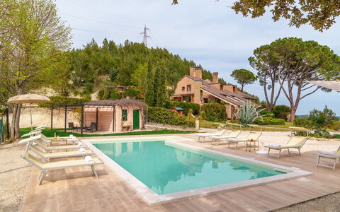 Villa Lia 10: Casa, Piscina, Inmuebles, Recurso, Cabaña, Casa De Campo, Villa, Jardín, Eco Hotel, Paisajismo