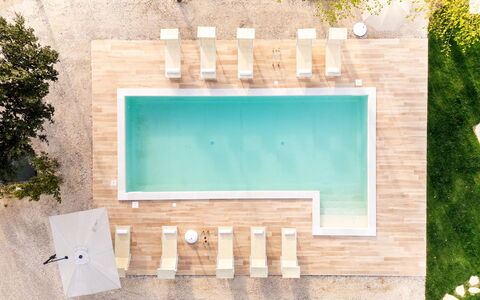 Villa Lia 10: Piscina, Mueble Para Exteriores, Material Compuesto, Recurso, Ocio, Eco Hotel, Silla, Patio Interior, Sunlounger, Hotel