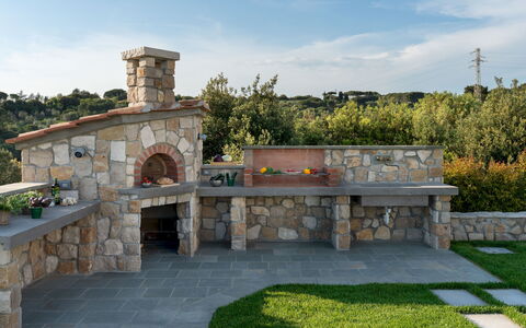 Villa la Casina 4: Jardín, Losa, Ladrillo, Tubo De Lámpara, Pared De Piedra, Albañileria Horno, Paisajismo, Diseño, Patio, Patio Interior