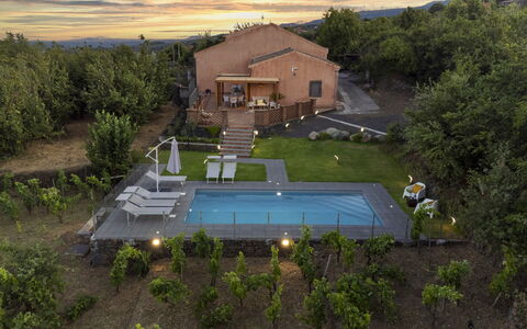 Vigne Dell'Etna 6: Piscina, Recurso, Barrio Residencial, Material Compuesto, Inmuebles, Ocio, Eco Hotel, Patio Interior, Mueble Para Exteriores, Jardín